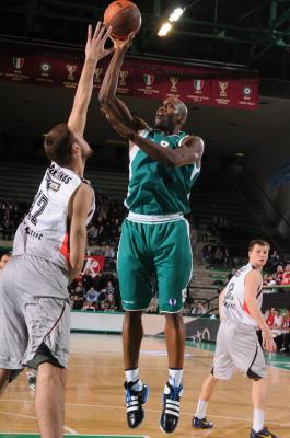 TREVISO 28 02 2012 EUROCUP  2011-2012 BENETTON BASKET - LIETUVOS