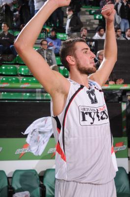 TREVISO 28 02 2012 EUROCUP  2011-2012 BENETTON BASKET - LIETUVOS