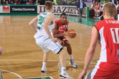 TREVISO 07 03 2012 LBA, CAMPIONATO 2011-2012 BENETTON TREVISO BASKET - PESARO