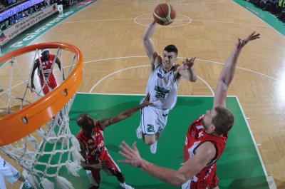 TREVISO 07 03 2012 LBA, CAMPIONATO 2011-2012 BENETTON TREVISO BASKET - PESARO