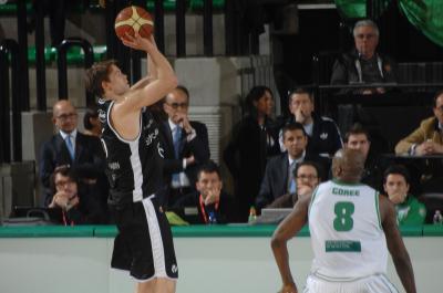 TREVISO 15 04 2012 LBA, CAMPIONATO 2011-2012 BENETTON TREVISO BASKET - VIRTUS BOLOGNA