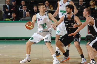 TREVISO 15 04 2012 LBA, CAMPIONATO 2011-2012 BENETTON TREVISO BASKET - VIRTUS BOLOGNA