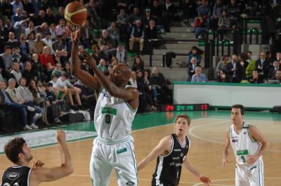 TREVISO 15 04 2012 LBA, CAMPIONATO 2011-2012 BENETTON TREVISO BASKET - VIRTUS BOLOGNA