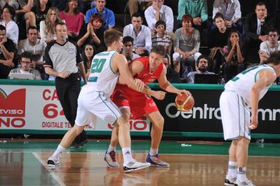 TREVISO 03 05 2012 LBA, CAMPIONATO 2011-2012 BENETTON TREVISO BASKET - ARMANI JEANS MILANO