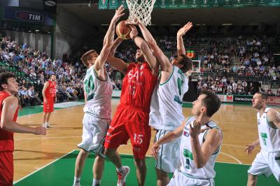 TREVISO 03 05 2012 LBA, CAMPIONATO 2011-2012 BENETTON TREVISO BASKET - ARMANI JEANS MILANO