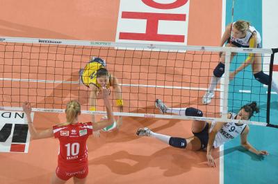 TREVISO 22 12 2012 LEGAVOLLEY FEMMINILE, CAMPIONATO 2011-2012 PROSECCO DOC IMOCO - YAMAMAI