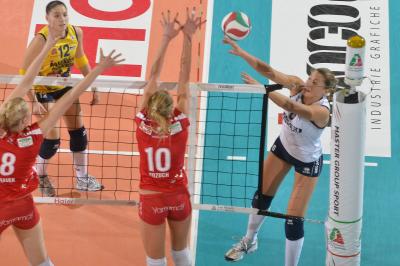 TREVISO 22 12 2012 LEGAVOLLEY FEMMINILE, CAMPIONATO 2011-2012 PROSECCO DOC IMOCO - YAMAMAI
