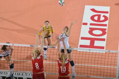 TREVISO 22 12 2012 LEGAVOLLEY FEMMINILE, CAMPIONATO 2011-2012 PROSECCO DOC IMOCO - YAMAMAI