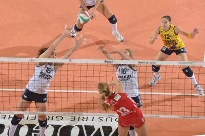 TREVISO 22 12 2012 LEGAVOLLEY FEMMINILE, CAMPIONATO 2011-2012 PROSECCO DOC IMOCO - YAMAMAI