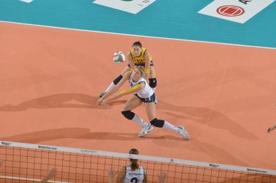 TREVISO 22 12 2012 LEGAVOLLEY FEMMINILE, CAMPIONATO 2011-2012 PROSECCO DOC IMOCO - YAMAMAI