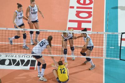 TREVISO 22 12 2012 LEGAVOLLEY FEMMINILE, CAMPIONATO 2011-2012 PROSECCO DOC IMOCO - YAMAMAI