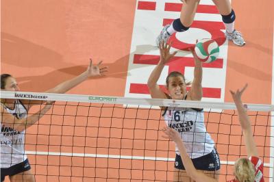 TREVISO 22 12 2012 LEGAVOLLEY FEMMINILE, CAMPIONATO 2011-2012 PROSECCO DOC IMOCO - YAMAMAI