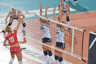 TREVISO 22 12 2012 LEGAVOLLEY FEMMINILE, CAMPIONATO 2011-2012 PROSECCO DOC IMOCO - YAMAMAI