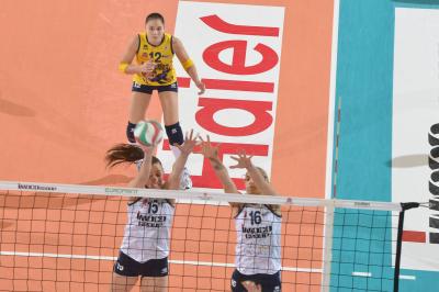 TREVISO 22 12 2012 LEGAVOLLEY FEMMINILE, CAMPIONATO 2011-2012 PROSECCO DOC IMOCO - YAMAMAI
