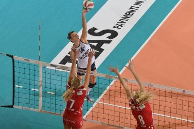 TREVISO 22 12 2012 LEGAVOLLEY FEMMINILE, CAMPIONATO 2011-2012 PROSECCO DOC IMOCO - YAMAMAI