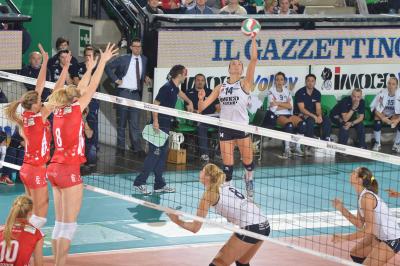 TREVISO 22 12 2012 LEGAVOLLEY FEMMINILE, CAMPIONATO 2011-2012 PROSECCO DOC IMOCO - YAMAMAI