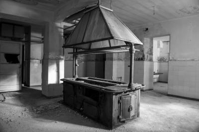 ARCO 25 09 2013 ARCHEOLOGIA INDUSTRIALE - VILLA ANGERER SANACLERO