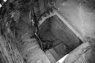 ISOLA DI POVEGLIA 15 04 2014 ARCHEOLOGIA INDUSTRIALE - OSPEDALE AL MARE