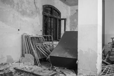 ISOLA DI POVEGLIA 15 04 2014 ARCHEOLOGIA INDUSTRIALE - OSPEDALE AL MARE