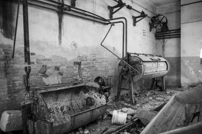 ISOLA DI POVEGLIA 15 04 2014 ARCHEOLOGIA INDUSTRIALE - OSPEDALE AL MARE