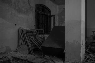 ISOLA DI POVEGLIA 15 04 2014 ARCHEOLOGIA INDUSTRIALE - OSPEDALE AL MARE