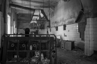 ISOLA DI POVEGLIA 15 04 2014 ARCHEOLOGIA INDUSTRIALE - OSPEDALE AL MARE