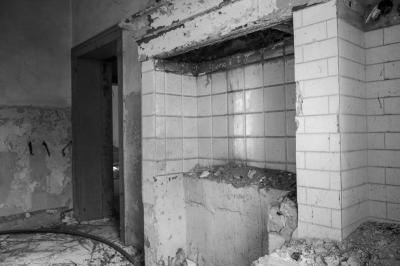 ISOLA DI POVEGLIA 15 04 2014 ARCHEOLOGIA INDUSTRIALE - OSPEDALE AL MARE