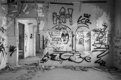CAGLIARI 27 07 2014 ARCHEOLOGIA INDUSTRIALE - OSPEDALE MARINO