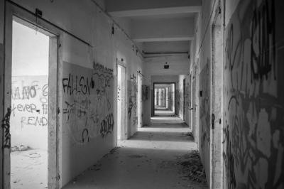 CAGLIARI 27 07 2014 ARCHEOLOGIA INDUSTRIALE - OSPEDALE MARINO