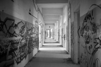CAGLIARI 27 07 2014 ARCHEOLOGIA INDUSTRIALE - OSPEDALE MARINO
