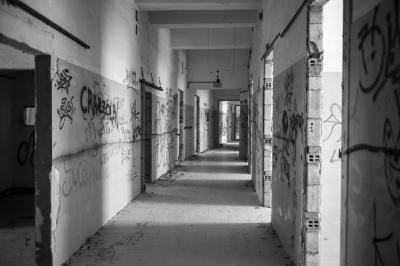 CAGLIARI 27 07 2014 ARCHEOLOGIA INDUSTRIALE - OSPEDALE MARINO