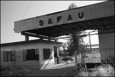 CAMPONOGARA 23 11 2014 ARCHEOLOGIA INDUSTRIALE - PRIMA SCELTA LIBRO L UOMO CHE RACCOGLIEVA LE ALGHE