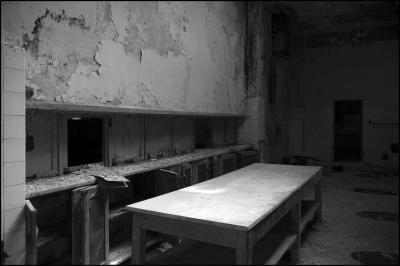 CAMPONOGARA 23 11 2014 ARCHEOLOGIA INDUSTRIALE - PRIMA SCELTA LIBRO L UOMO CHE RACCOGLIEVA LE ALGHE