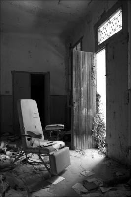 CAMPONOGARA 23 11 2014 ARCHEOLOGIA INDUSTRIALE - PRIMA SCELTA LIBRO L UOMO CHE RACCOGLIEVA LE ALGHE
