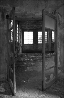 CAMPONOGARA 23 11 2014 ARCHEOLOGIA INDUSTRIALE - PRIMA SCELTA LIBRO L UOMO CHE RACCOGLIEVA LE ALGHE