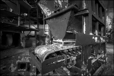 CAMPONOGARA 23 11 2014 ARCHEOLOGIA INDUSTRIALE - PRIMA SCELTA LIBRO L UOMO CHE RACCOGLIEVA LE ALGHE