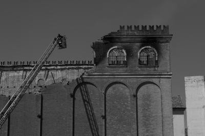 TREVISO 08 04 2015 ARCHEOLOGIA INDUSTRIALE - INCENDIO CHIARI E FORTI