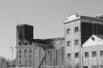 TREVISO 08 04 2015 ARCHEOLOGIA INDUSTRIALE - INCENDIO CHIARI E FORTI