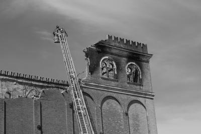 TREVISO 08 04 2015 ARCHEOLOGIA INDUSTRIALE - INCENDIO CHIARI E FORTI