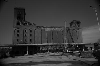TREVISO 08 04 2015 ARCHEOLOGIA INDUSTRIALE - INCENDIO CHIARI E FORTI