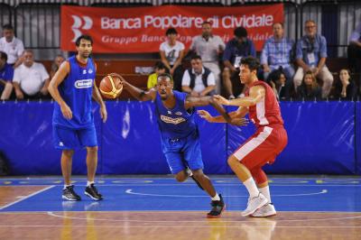 TREVISO 10 09 2017 LNP PRECAMPIONATO 2017-2018 NUTRIBULLET TREVISO BASKET - TRIESTE