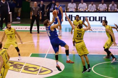 TREVISO 08 10 2017 LNP CAMPIONATO 2017-2018 NUTRIBULLET TREVISO BASKET - BERGAMO