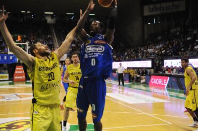 TREVISO 08 10 2017 LNP CAMPIONATO 2017-2018 NUTRIBULLET TREVISO BASKET - BERGAMO
