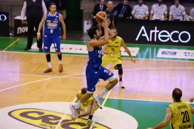 TREVISO 08 10 2017 LNP CAMPIONATO 2017-2018 NUTRIBULLET TREVISO BASKET - BERGAMO