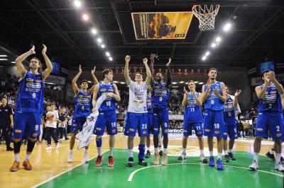 TREVISO 08 10 2017 LNP CAMPIONATO 2017-2018 NUTRIBULLET TREVISO BASKET - BERGAMO