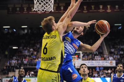 TREVISO 08 10 2017 LNP CAMPIONATO 2017-2018 NUTRIBULLET TREVISO BASKET - BERGAMO