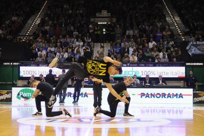 TREVISO 08 10 2017 LNP CAMPIONATO 2017-2018 NUTRIBULLET TREVISO BASKET - BERGAMO