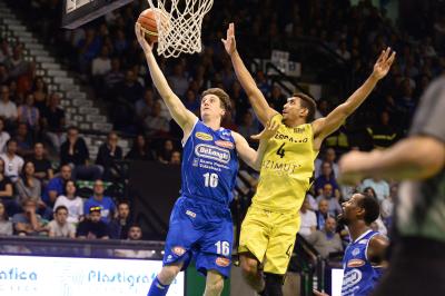 TREVISO 08 10 2017 LNP CAMPIONATO 2017-2018 NUTRIBULLET TREVISO BASKET - BERGAMO