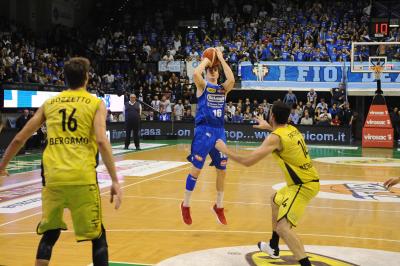 TREVISO 08 10 2017 LNP CAMPIONATO 2017-2018 NUTRIBULLET TREVISO BASKET - BERGAMO