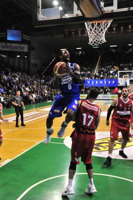 TREVISO 22 10 2017 LNP CAMPIONATO 2017-2018 NUTRIBULLET TREVISO BASKET - FORLI